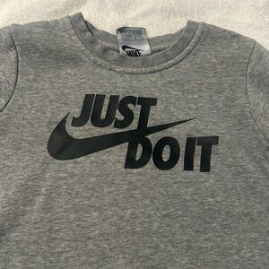 Nike Fashion pullover boys sweatshirt